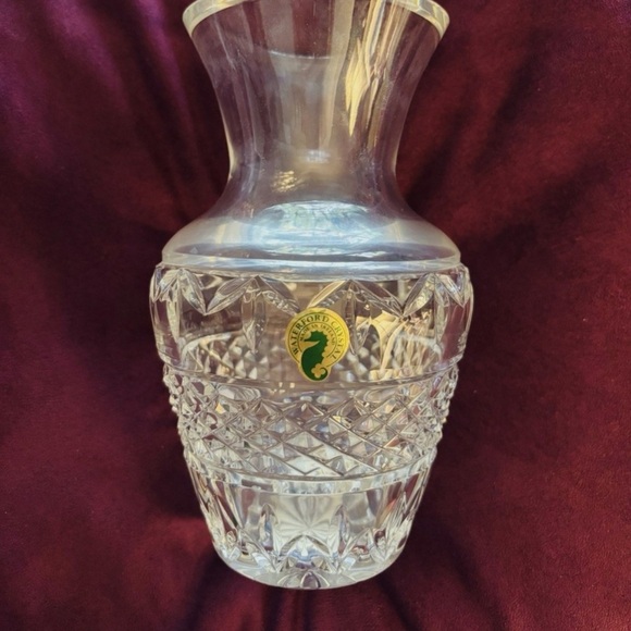 WATERFORD CUT CRYSTAL Glass 7" VASE - BALLINA/DIAMOND CUT PATTERN Signed - Picture 2 of 10